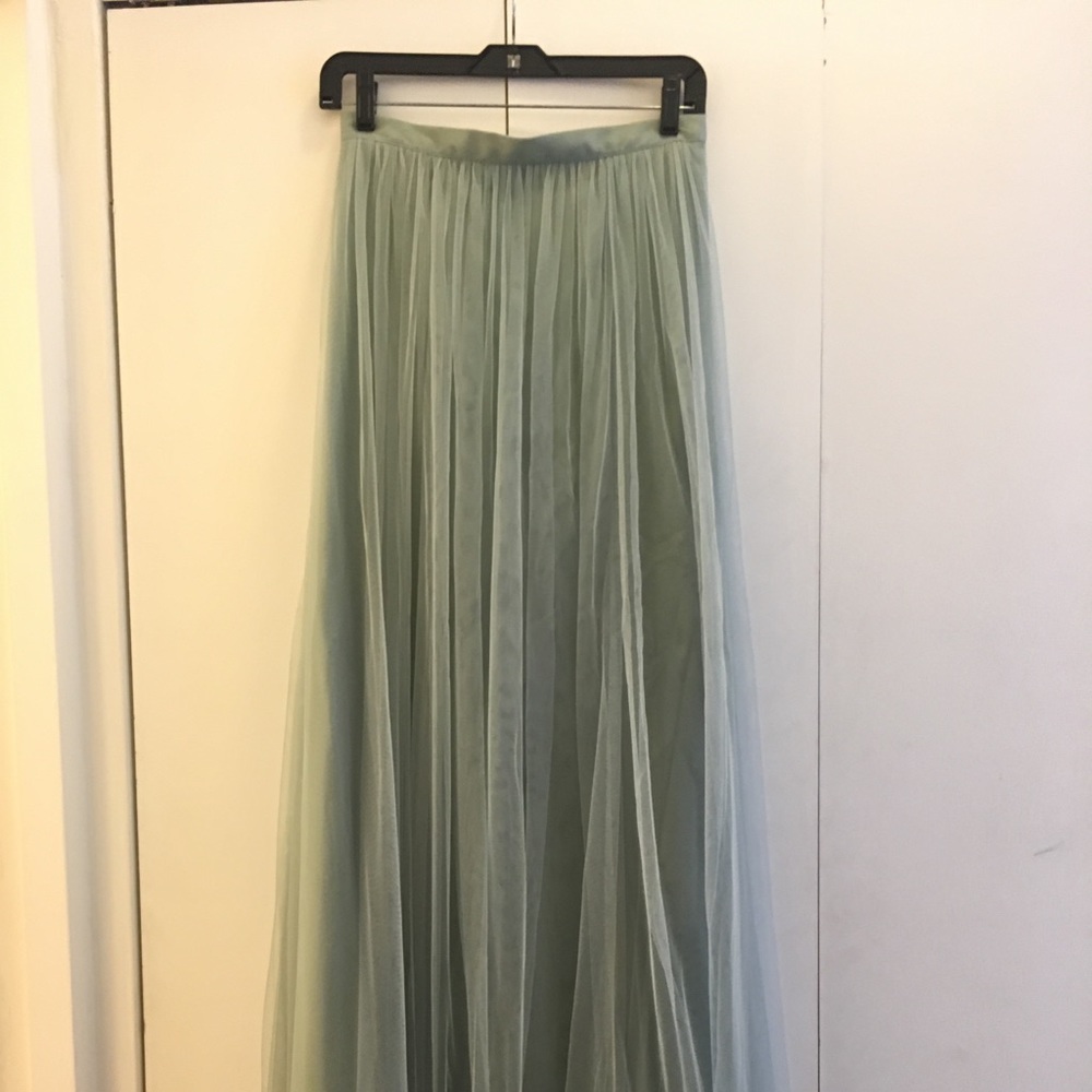 Tulle bridesmaid skirt